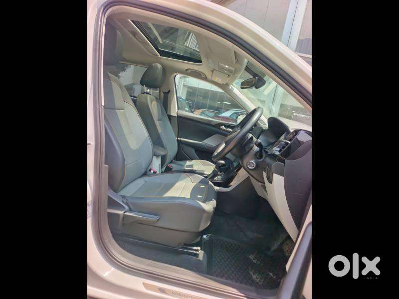 Skoda Kushaq 1.0 Tsi Style At, 2022, Petrol