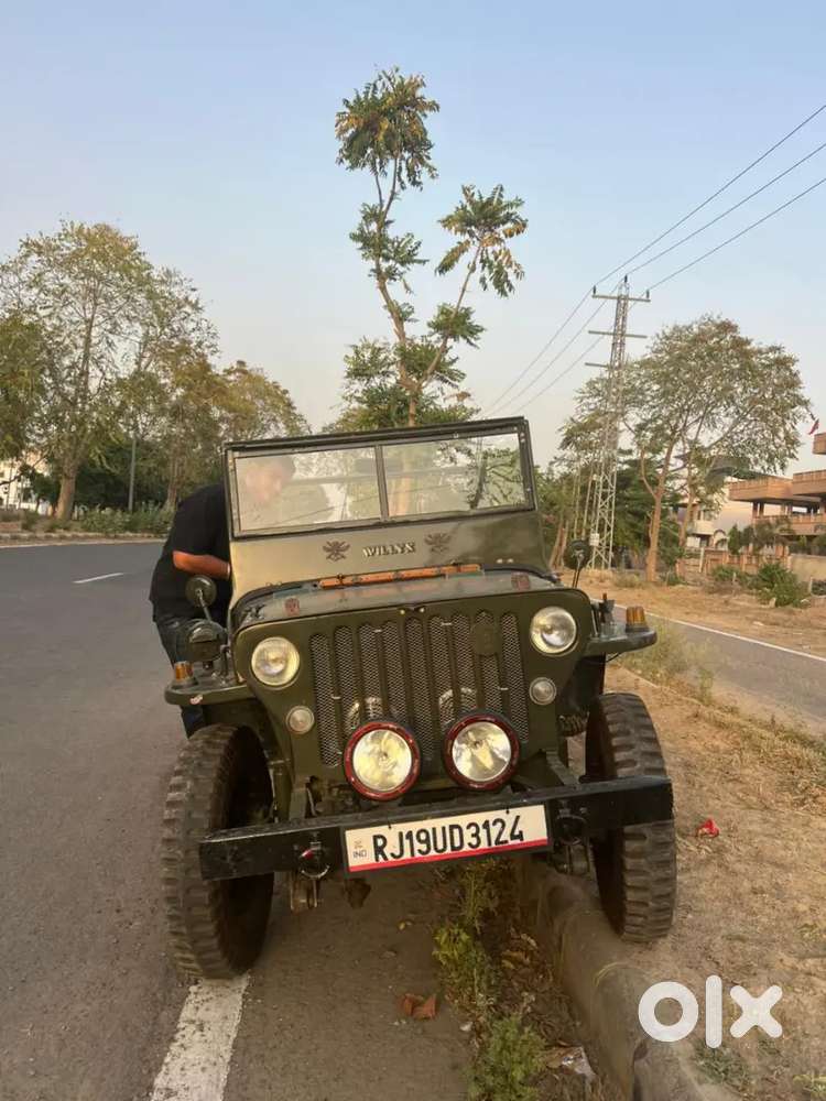 Willy Jeep With Passing