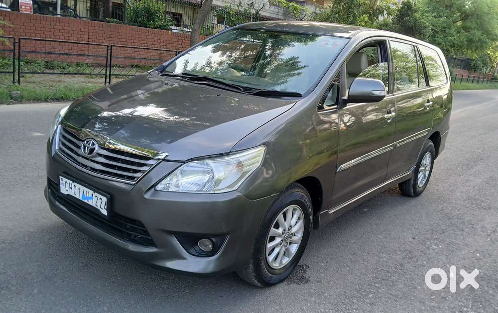 Toyota Innova 2.5 V 7 Str, 2013, Diesel