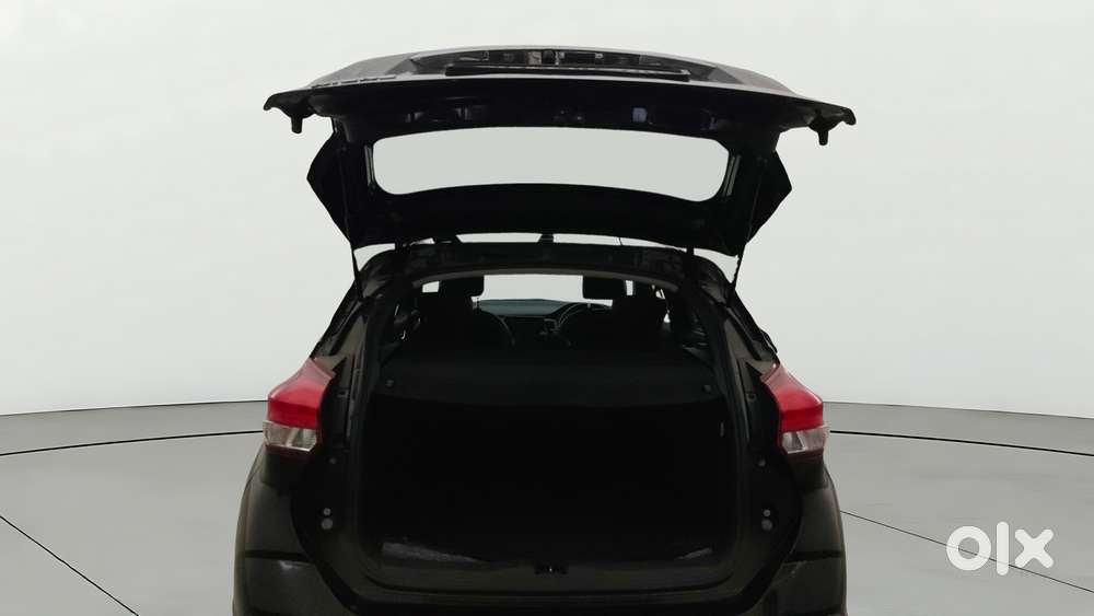 Nissan Kicks 1.3 Xv Premium Cvt Petrol, 2021, Petrol