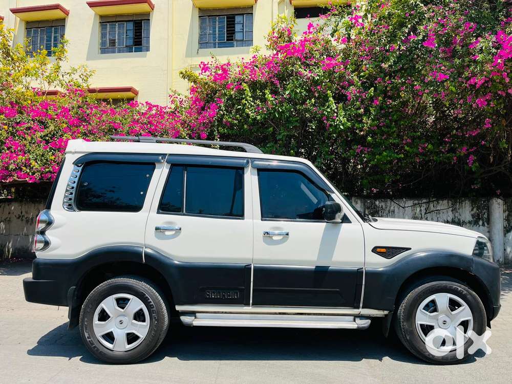 Mahindra Scorpio S4, 2015, Diesel