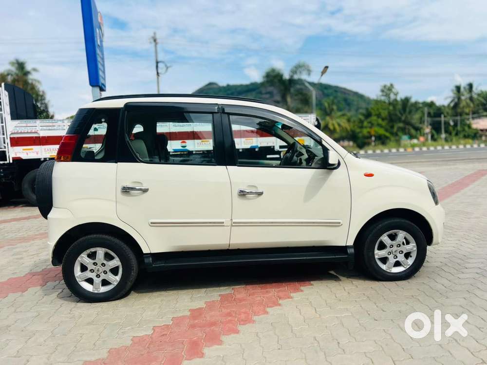 Mahindra Quanto C8, 2014, Diesel