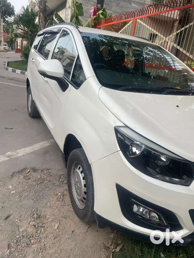 Mahindra Marazzo 2020