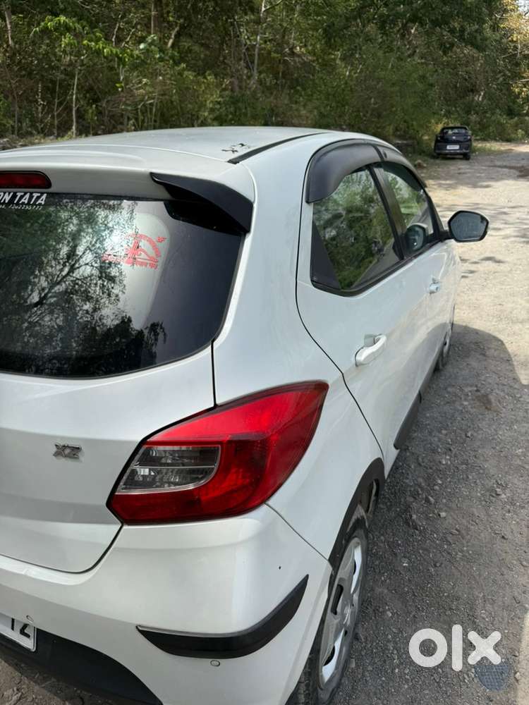 Tata Tiago Petrol Manual 2017