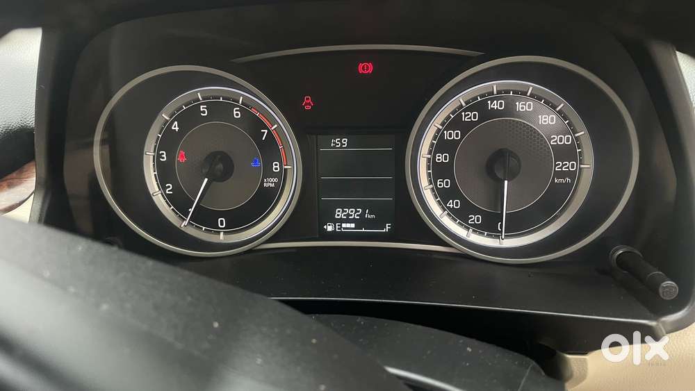 Maruti Suzuki Swift Dzire 1.2 Vxi Bsiv, 2018, Petrol
