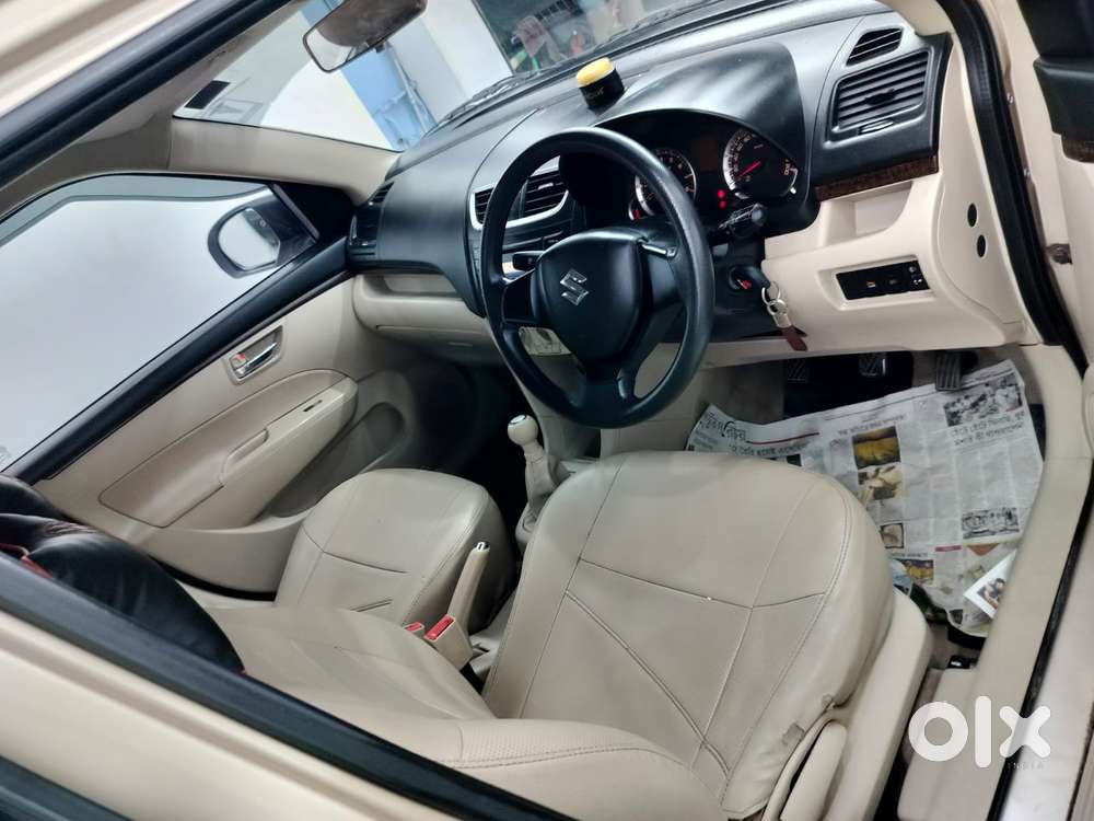 Maruti Suzuki Swift Dzire 1.2 Vxi Bsiv, 2015, Petrol