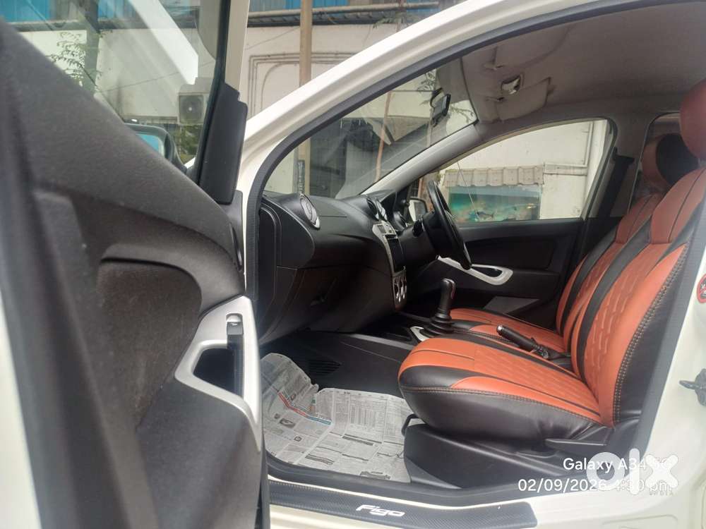 Ford Figo Petrol Titanium, 2012, Petrol
