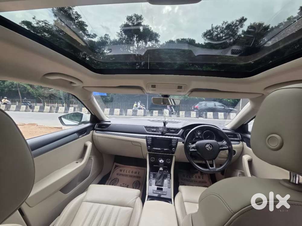 Skoda Superb [ ] 1.8 Style Tsi At, 2016, Petrol