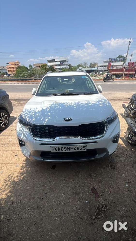 Kia Petrol Car 2020