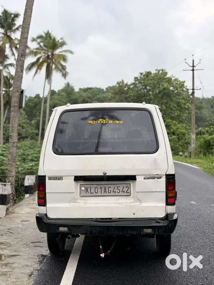 Maruti Suzuki 800 2005 Petrol 70000 Km Driven Omni