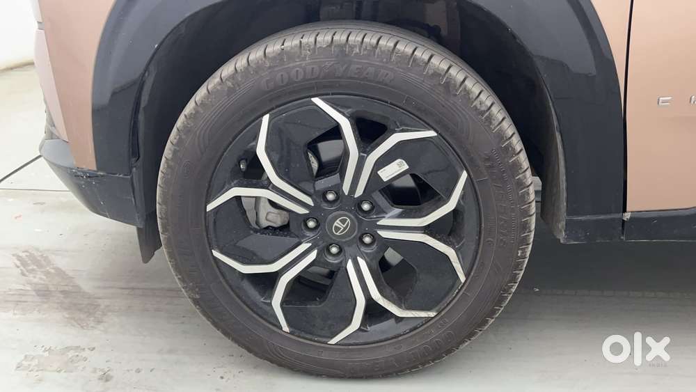 Tata Curvv Accomplished S 1.2 Revotron Petrol 7dca, 2024, Petrol