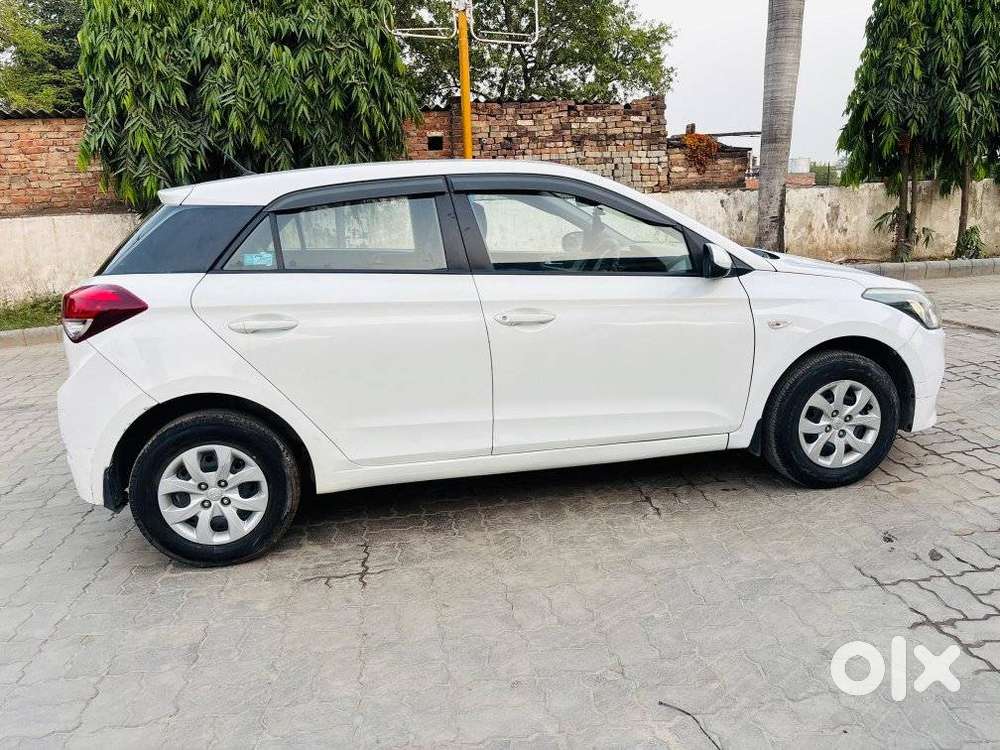 Hyundai Elite I20 Magna Plus, 2015, Petrol