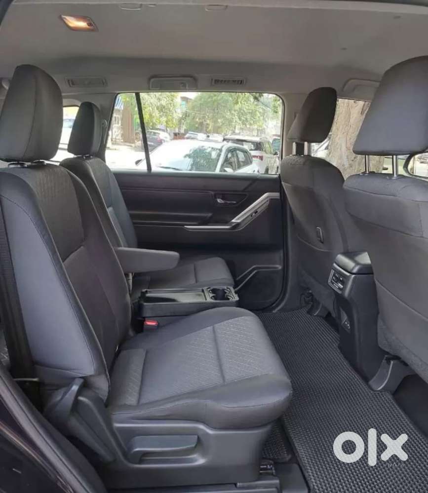Toyota Innova Hycross 2.0 Gx 7 Str, 2024, Petrol