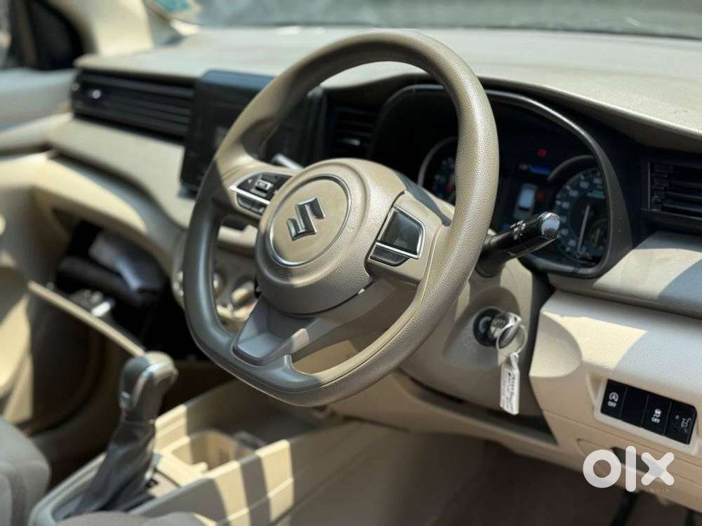 Maruti Suzuki Ertiga Vxi Shvs At, 2024, Petrol