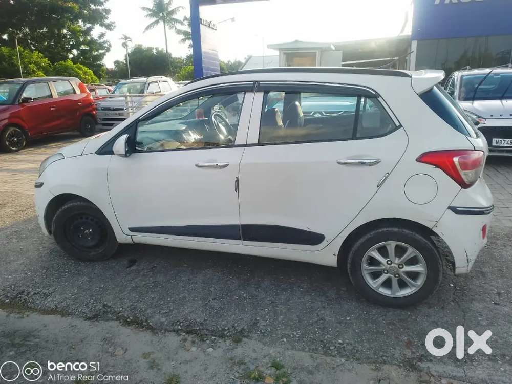 Hyundai Grand I10 2015 Petrol 84000 Km Driven