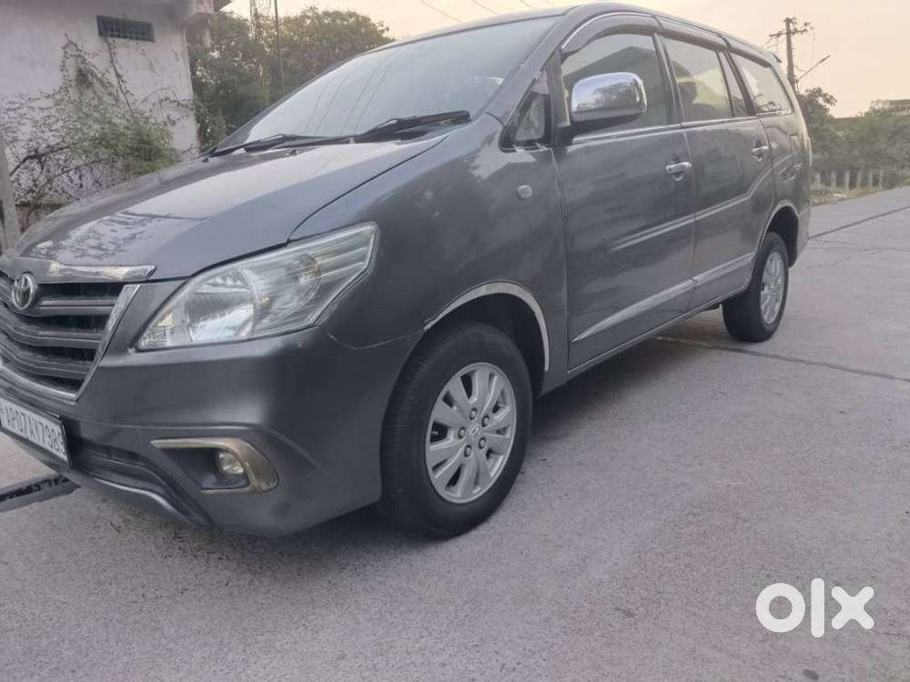 Toyota Innova 2.5 V 7 Str, 2010, Diesel