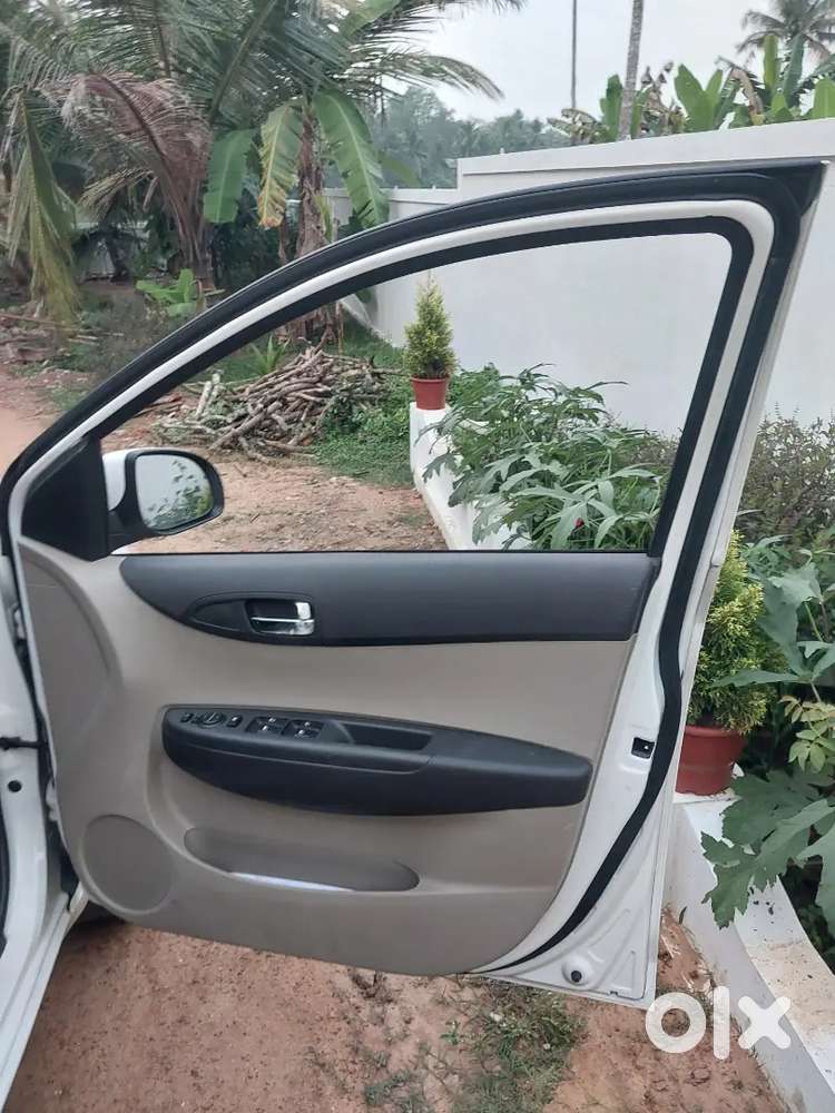 Hyundai I20 2012 Petrol Well Maintained