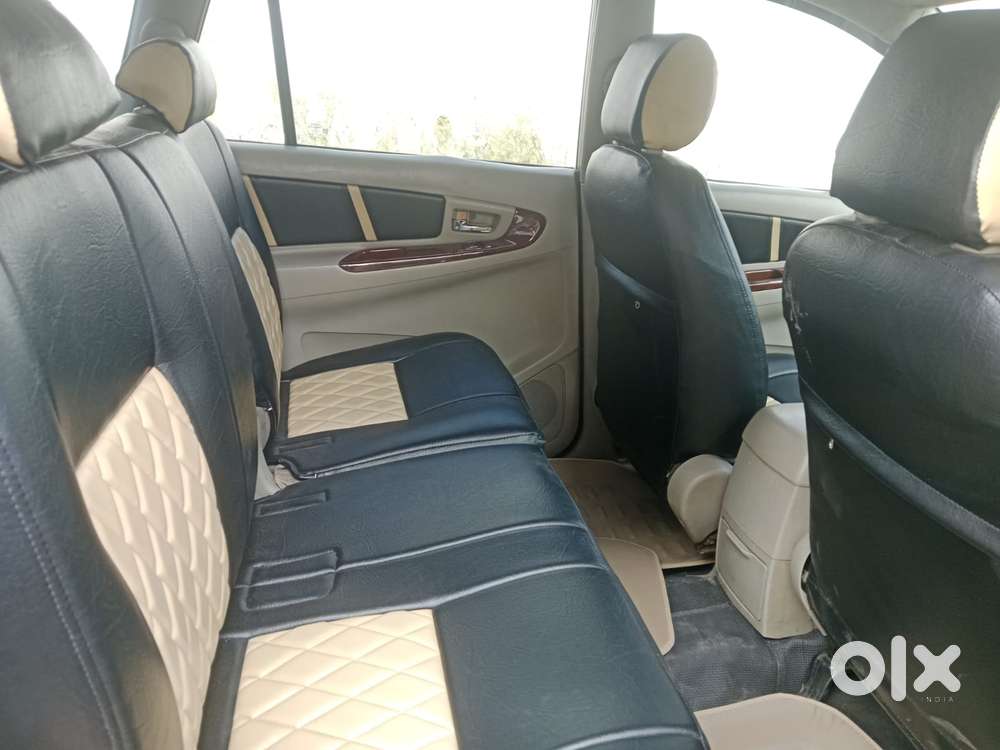 Toyota Innova [2013-2016] 2.5 V Diesel 7 Str, 2013, Diesel