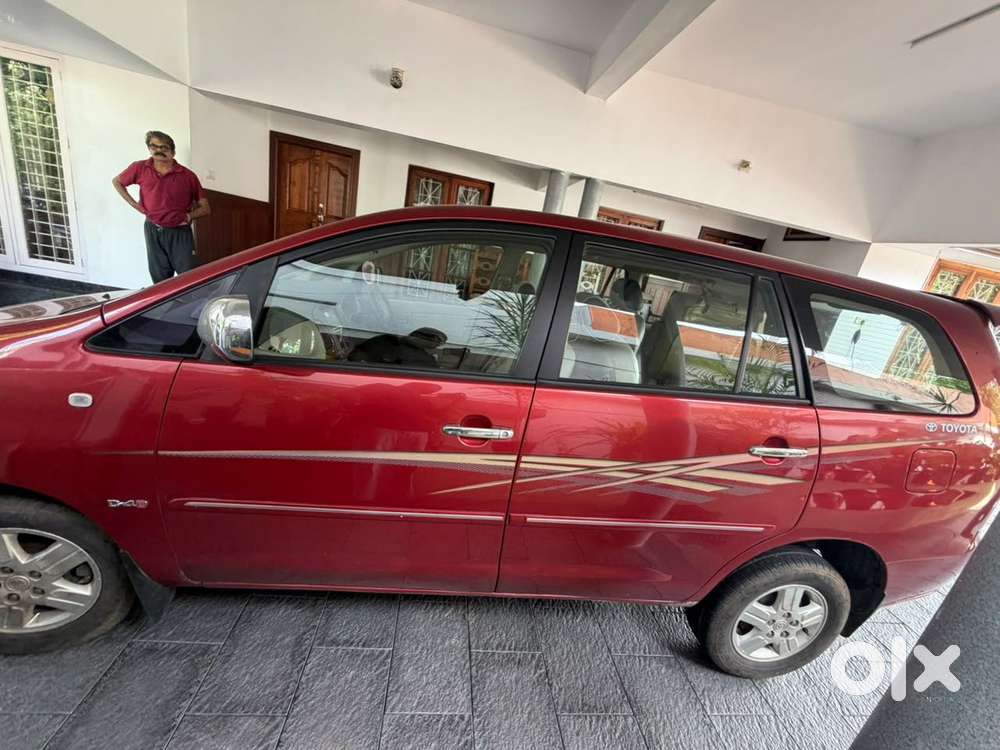 Toyota Innova 2.5 Vx 7 Seater Bs Iv, 2008, Diesel