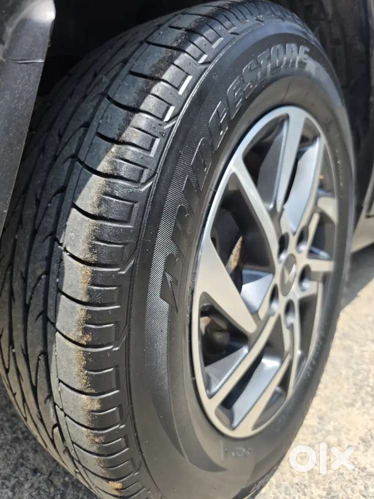 Mahindra Xuv300 W8 2023