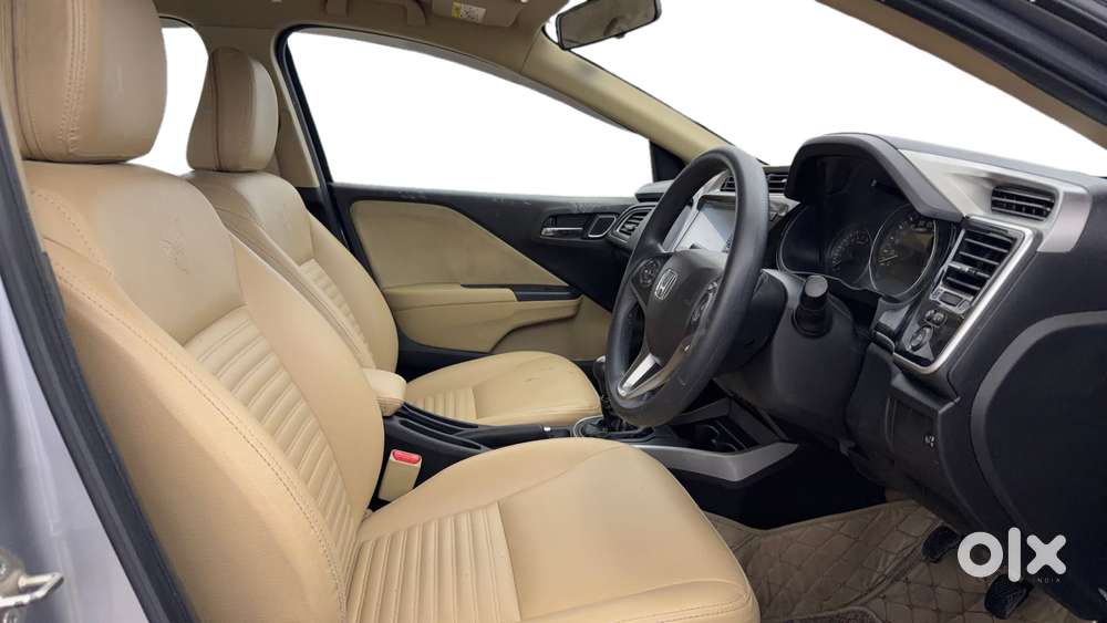 Honda City 1.5 V 5th Gen I-vtec Mt, 2022, Petrol