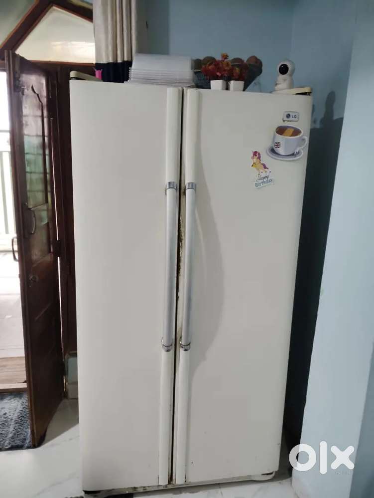 LG two door