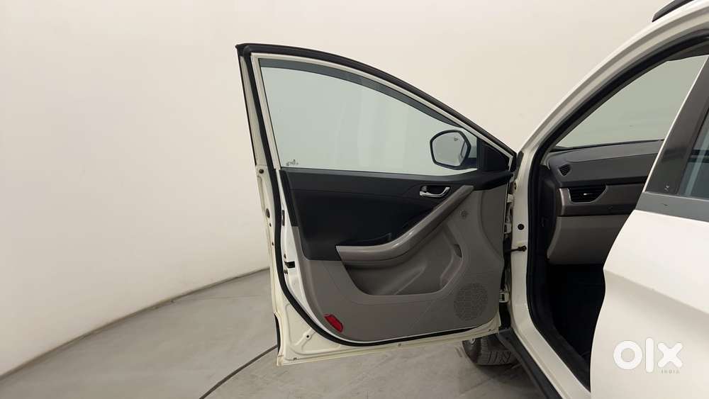 Tata Nexon 1.5 Revotorq Xza Plus, 2019, Diesel