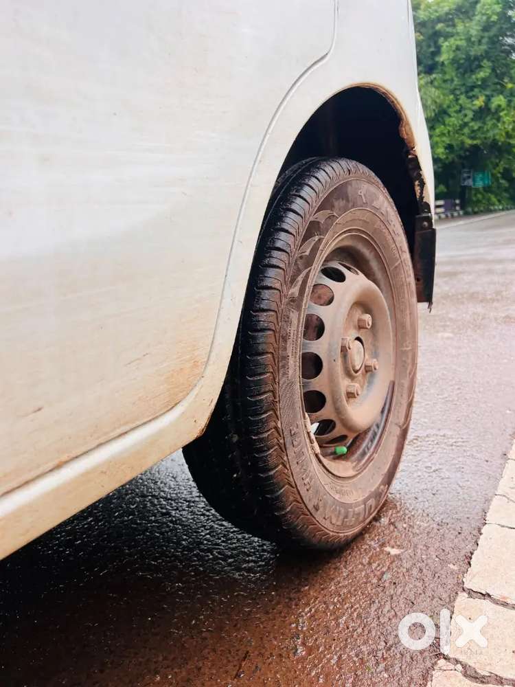 Maruti Suzuki 800 2015