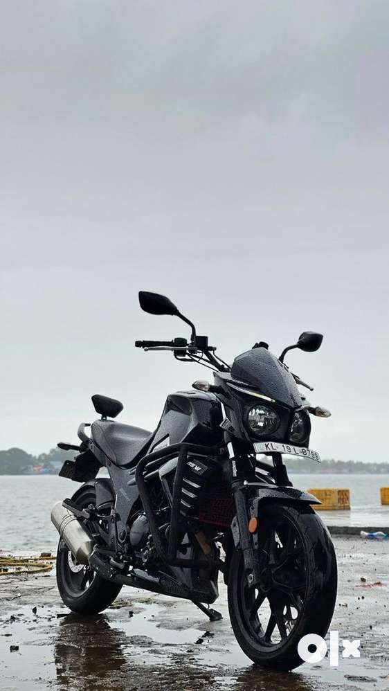 Mahindra Mojo Bs6 2020 Last model Motorcycles 1791479261