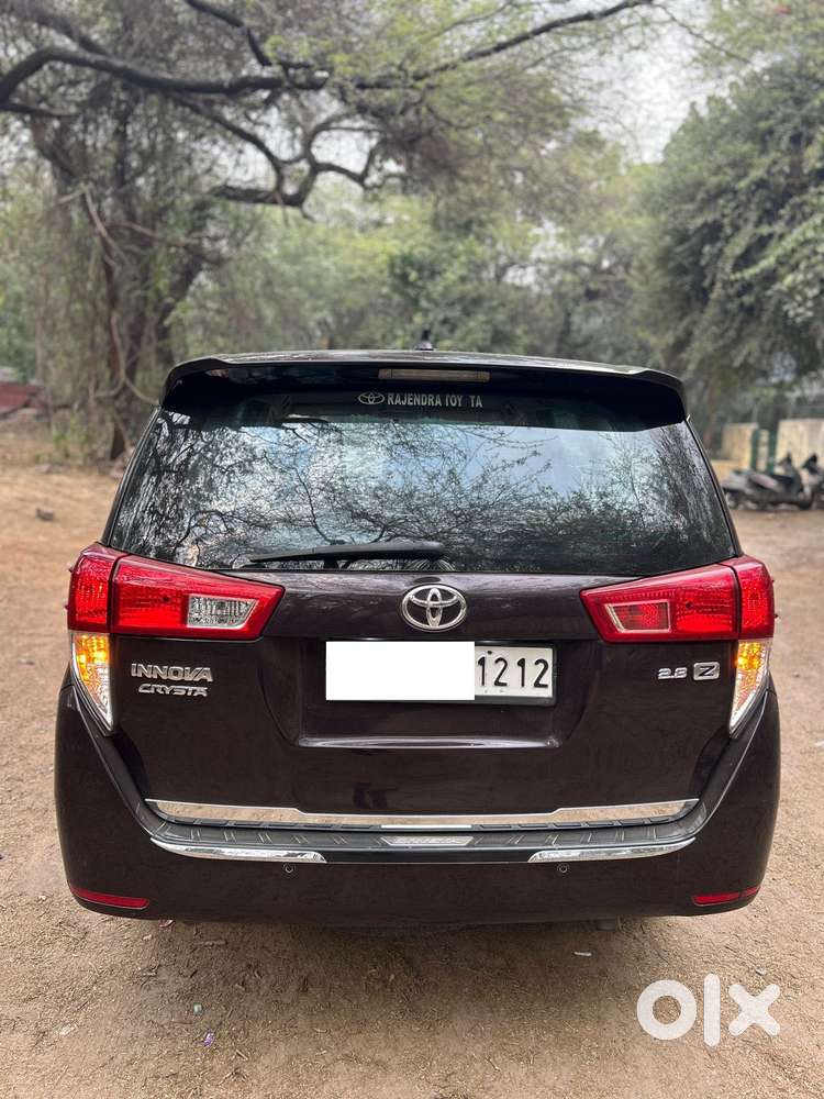 Toyota Innova Crysta 2.8 Zx At 7 Seater, 2018, Diesel