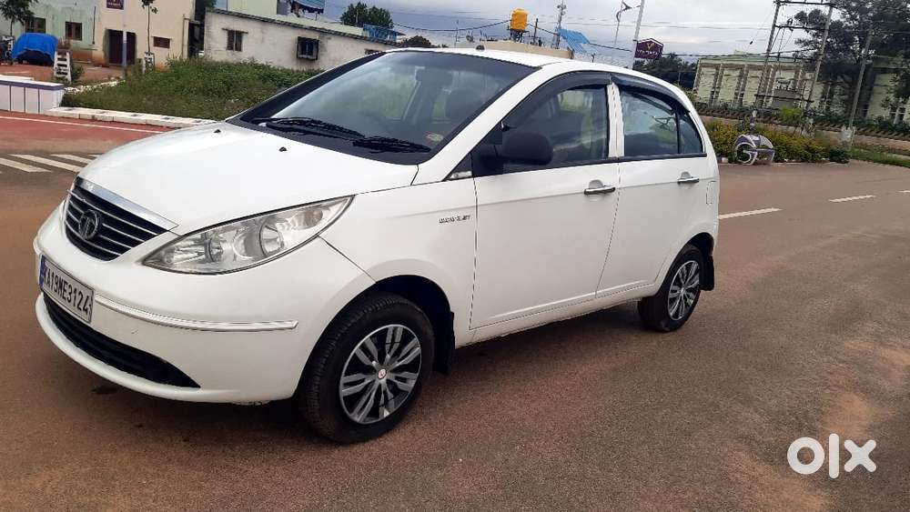 Tata Indica Vista 2008-2013 Aura 1.3 Quadrajet (abs) Bs Iv, 2014, Di..