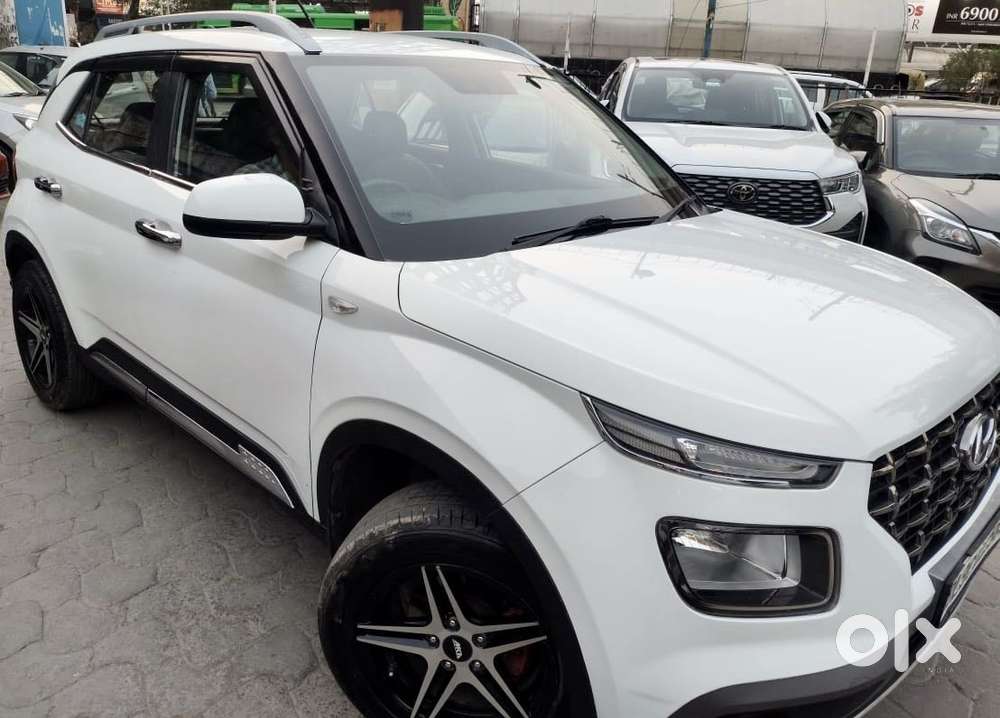 Hyundai Venue [2022-ongoing] 1.2 S, 2022, Petrol