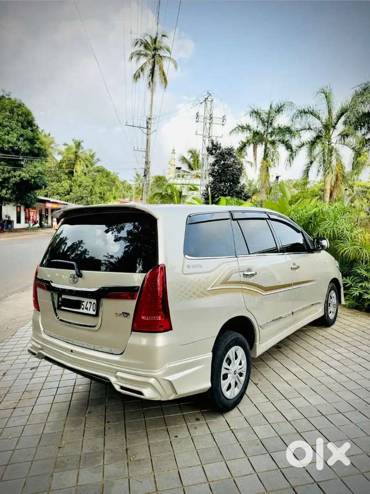 Toyota Innova 2.5 G Diesel 2014