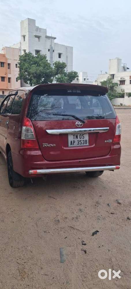 Toyota Innova 2.5 Z Diesel 7 Seater, 2012, Diesel