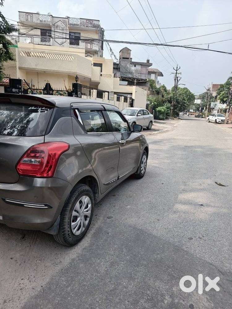 Maruti Suzuki Swift Vxi Optional, 2024, Petrol