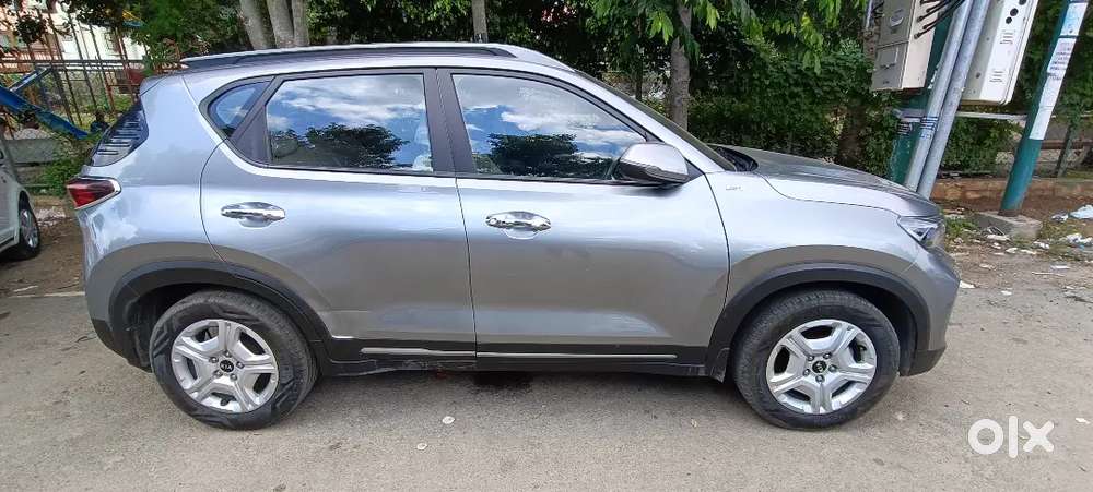 Kia Sonet 2020 Petrol. 2nd Owner In Excellent Condition For Sale