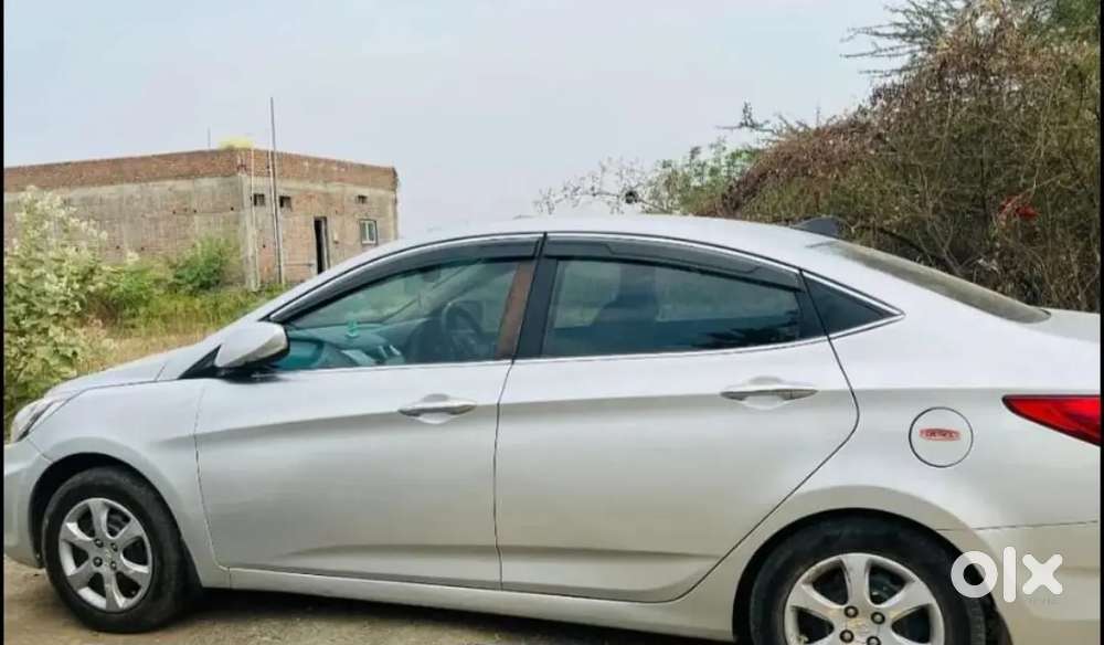 Hyundai Verna 2013 Diesel 90000 Km Driven