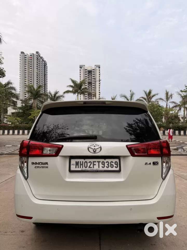 Toyota Innova Crysta [2020-ongoing] 2.4 Zx At 7 Str, 2022, Diesel