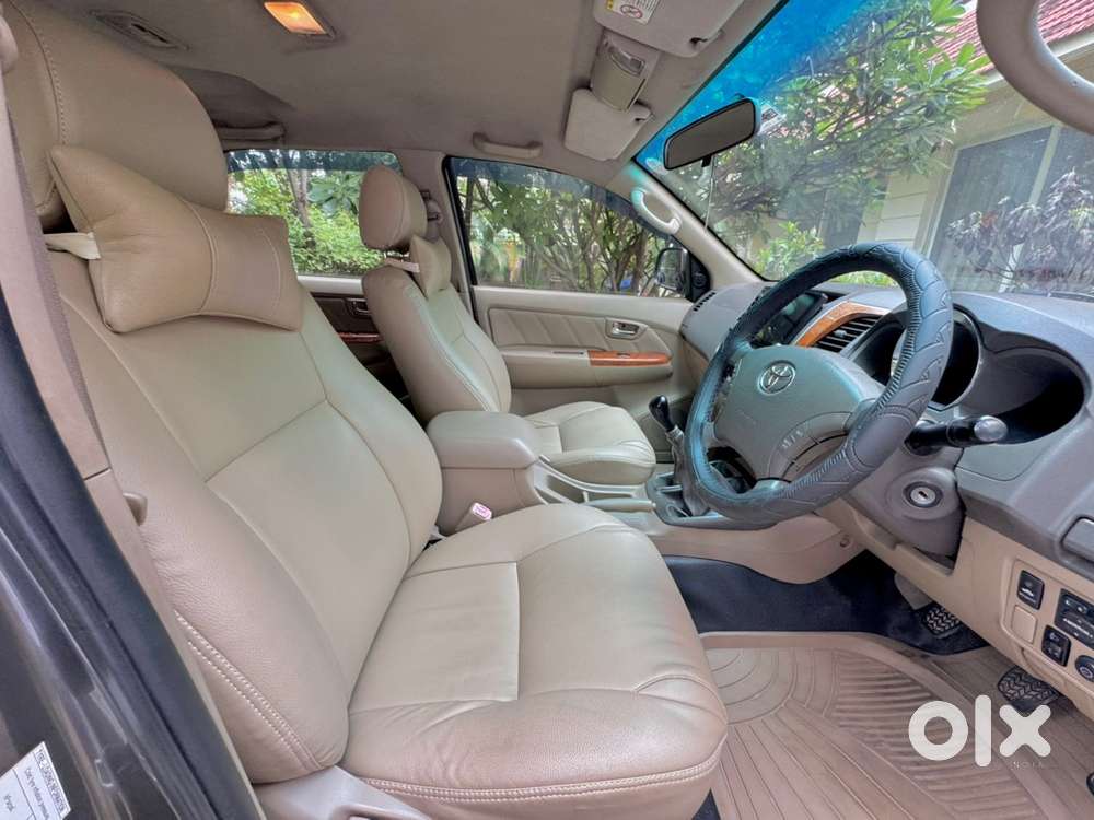 Toyota Fortuner Diesel 2011