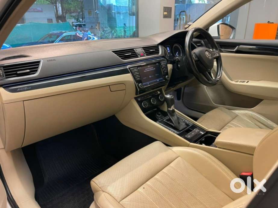 Skoda Superb 2.0 L&k Tsi At, 2017, Petrol