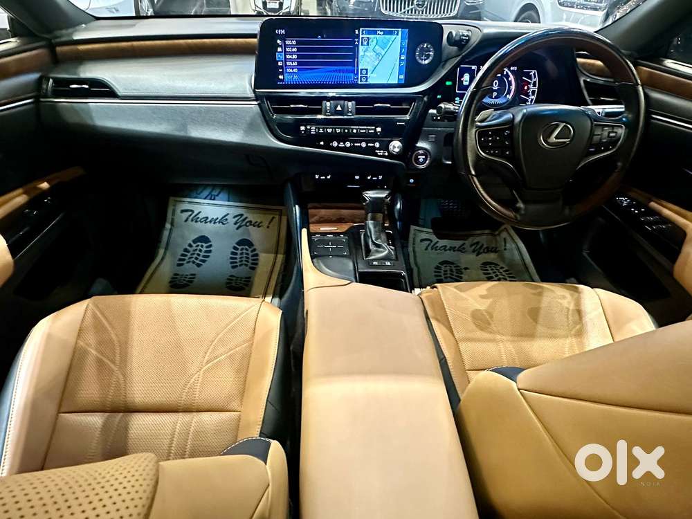 Lexus Es 300h Exquisite, 2022, Cng & Hybrids