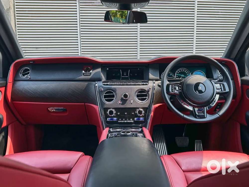 Rolls-royce Cullinan, 2020, Petrol
