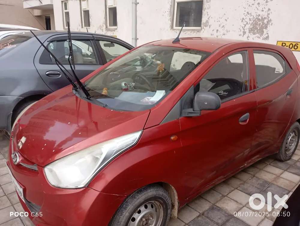 Hyundai Eon 2012 Cng & Hybrids 60000 Km Driven