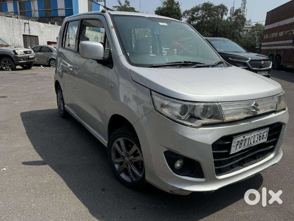 Maruti Suzuki Wagon R Vxi Plus Mt, 2018, Petrol