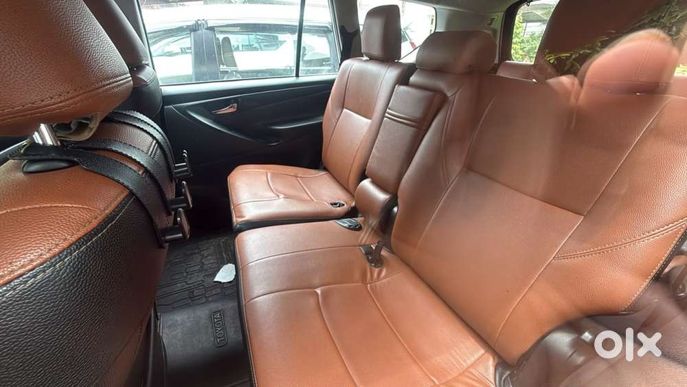 Toyota Innova Crysta Diesel 2018