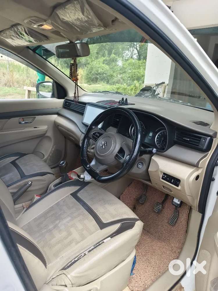 Maruti Ertiga Vxi 2023/24