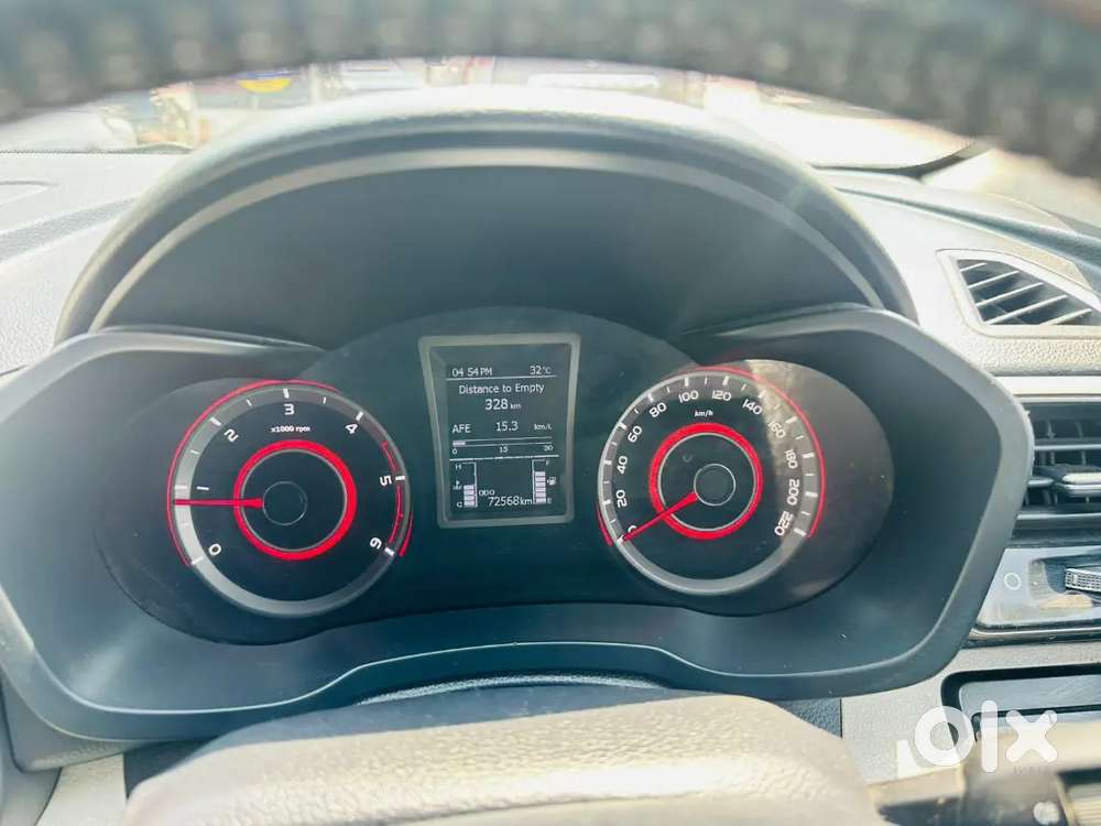 Xuv 300 Diesal In Excellent Condition