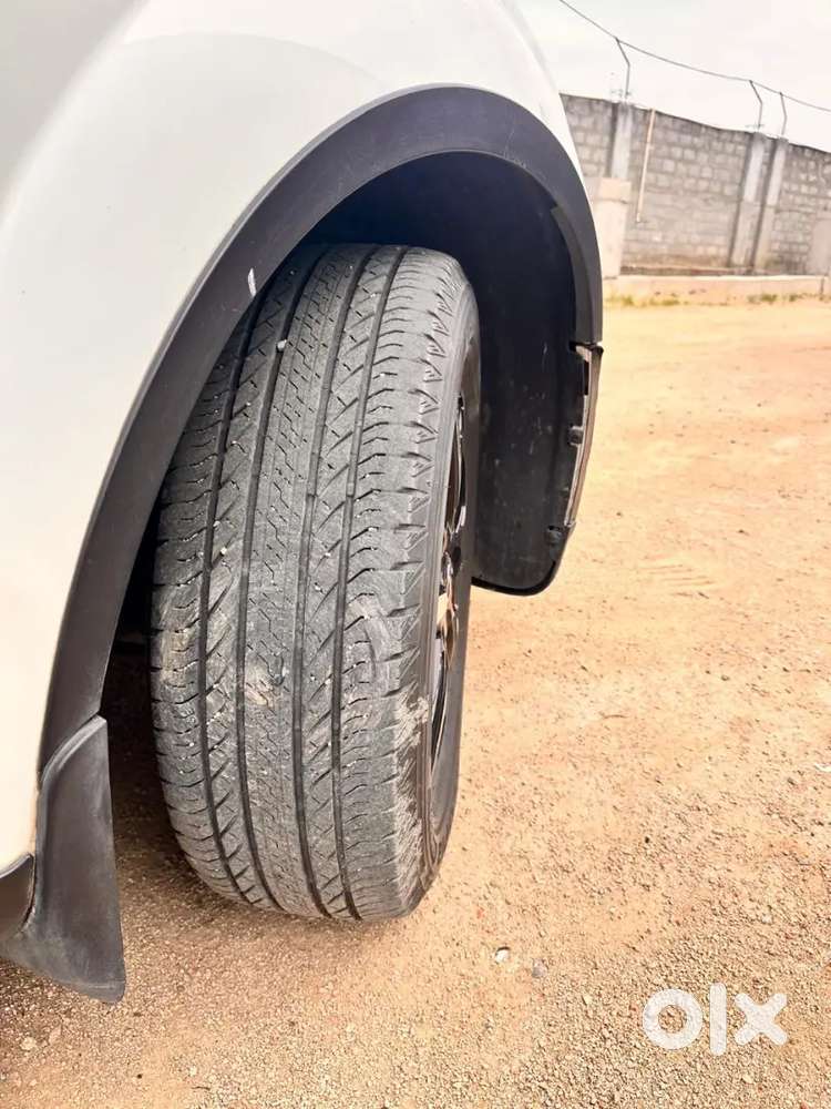 Mahindra Xuv500 2025