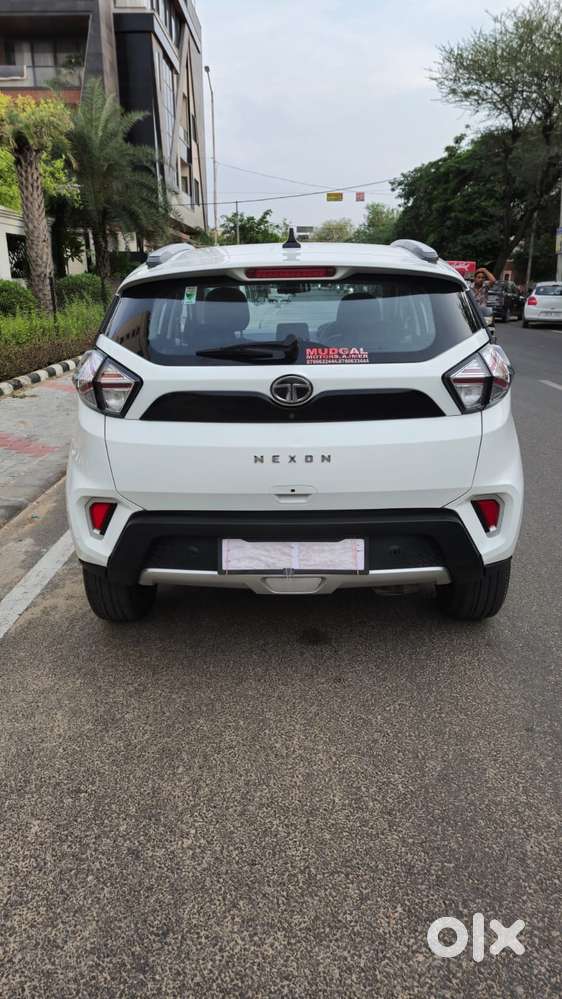 Tata Nexon 1.2 Revotron Xz Plus (s), 2022, Petrol