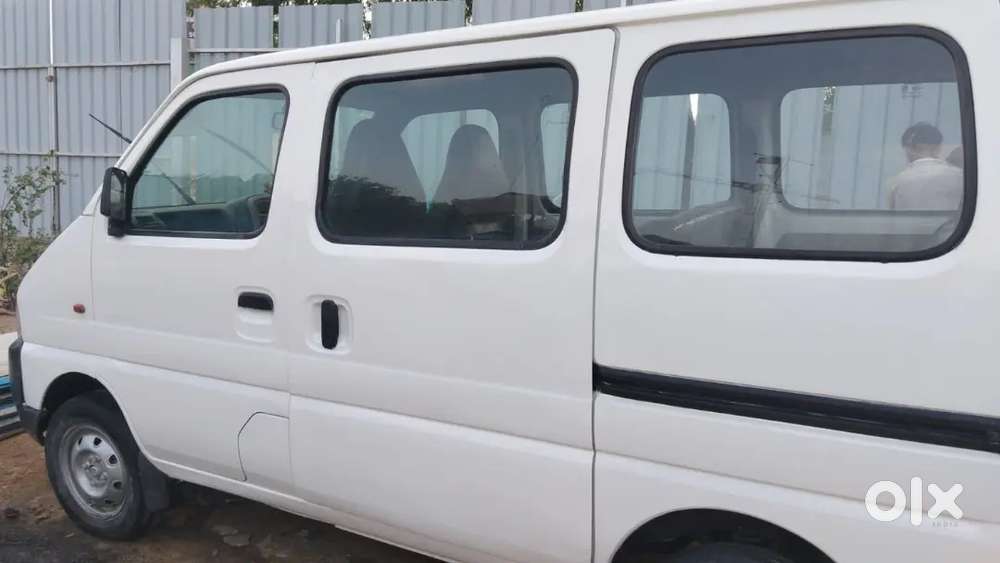 Eeco 2016 Model 2nd Owner 2,00,000 Driven